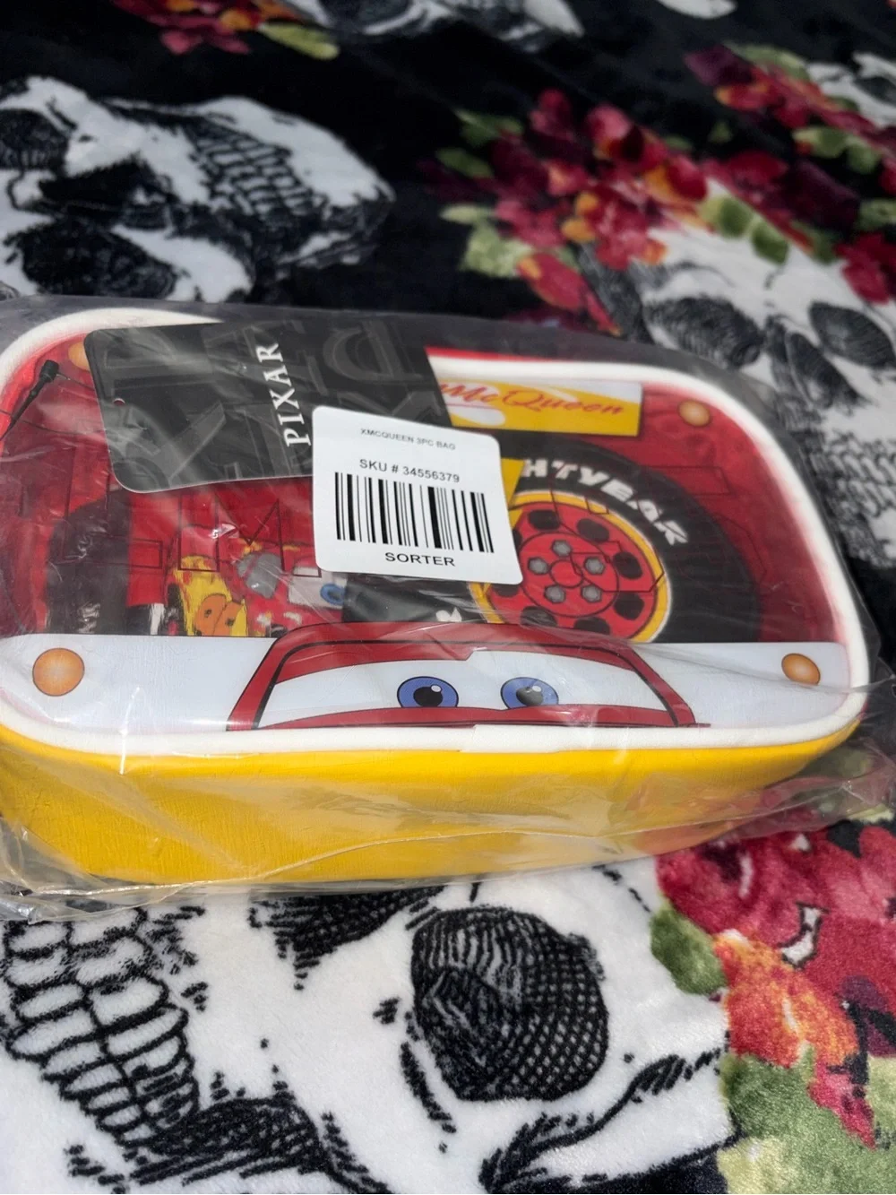 Exclusive Lightning McQueen Makeup Bag Set